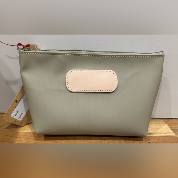 💙 Jon Hart “Grande” Bag 💙 - Picture 2 of 3